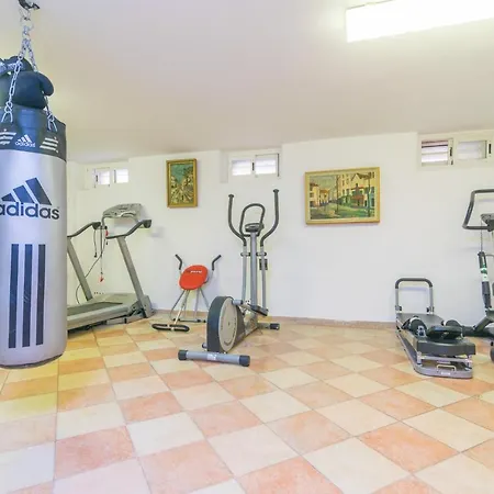 Casa Laura Villa
